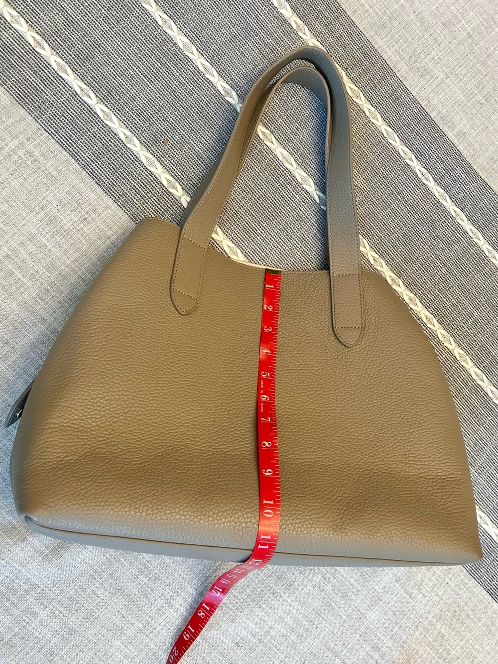 CUYANA Zippered Satchel Pebbled Leather Tote in Taupe, practically new - Picture 10 of 16